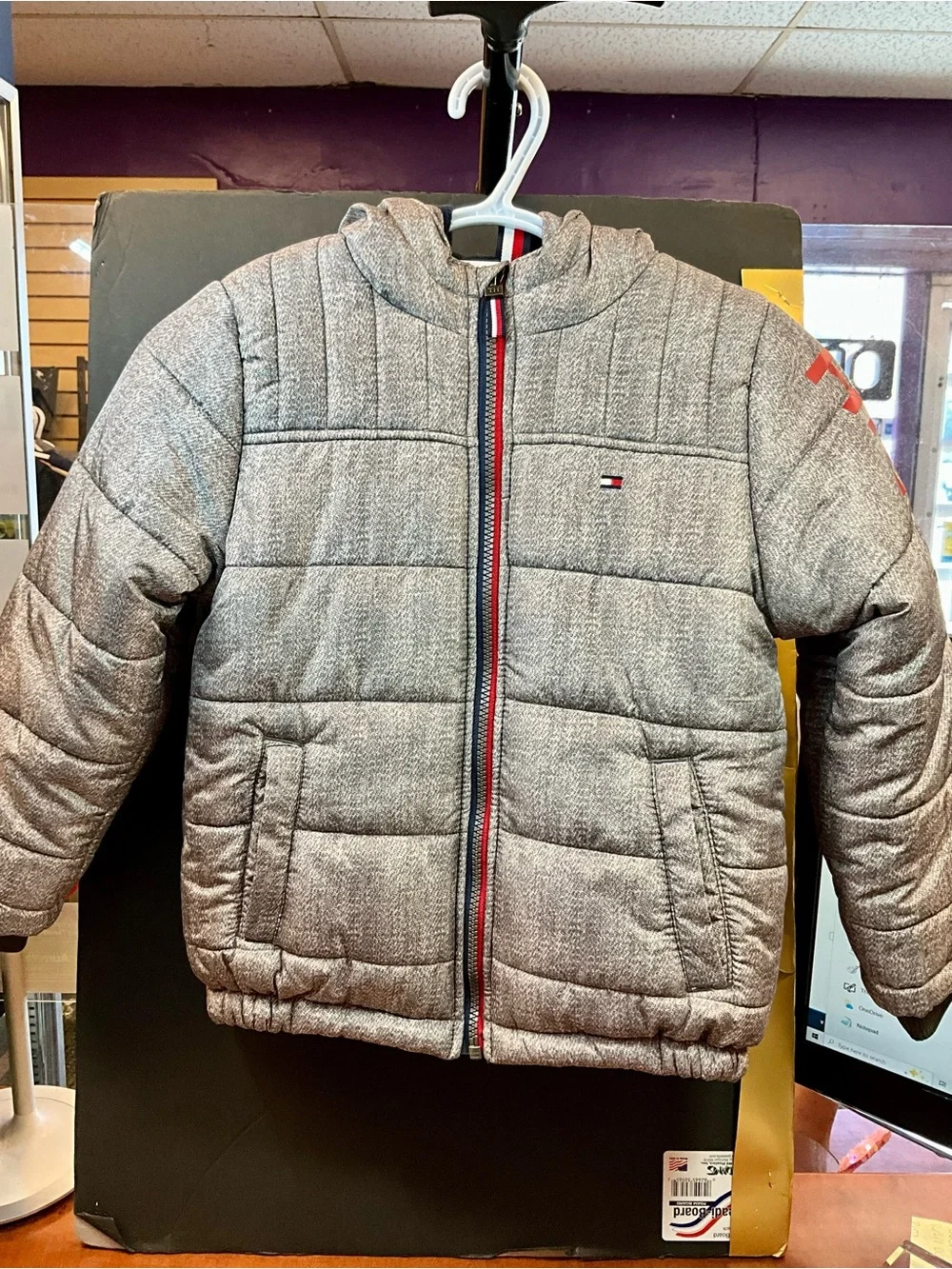 BOYS Tommy Hilfiger Gray Quilted Hooded Puffer Jacket with Signature Trim